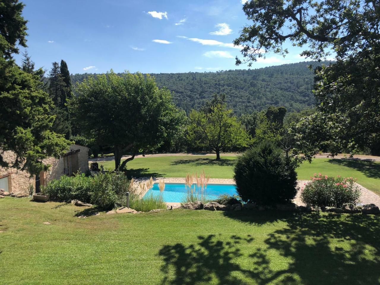 Ferme Le Pavillon Bed & Breakfast Bargemon Exterior photo