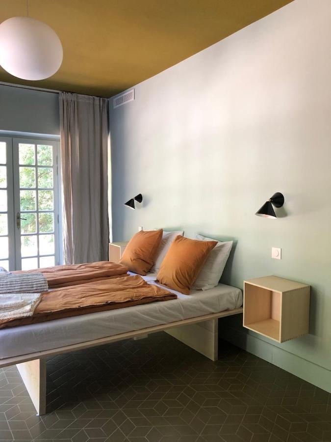 Ferme Le Pavillon Bed & Breakfast Bargemon Exterior photo