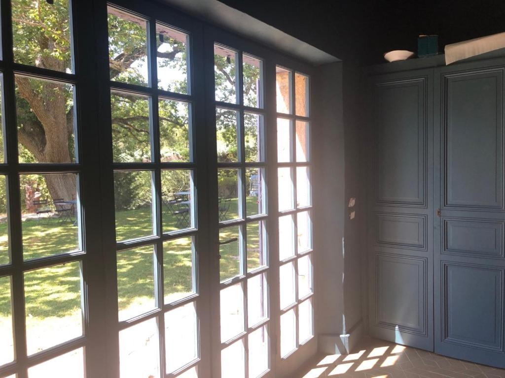 Ferme Le Pavillon Bed & Breakfast Bargemon Exterior photo